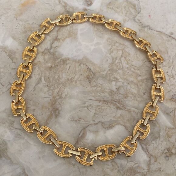 Vintage 90’s Gold Tone Collar Necklace - Picture 9 of 10